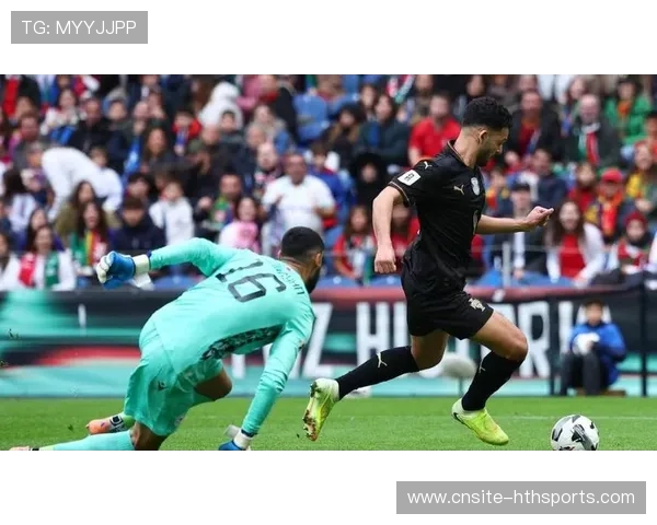 塞维利亚—奥卡福禁区内凌空抽射得手