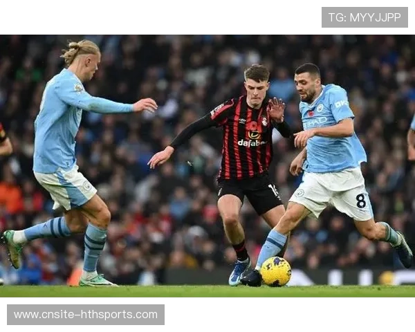 伯恩茅斯角球配合制造混乱