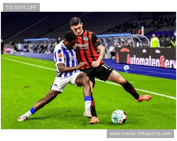 德甲莱比锡中路穿透成型,比分再次改写